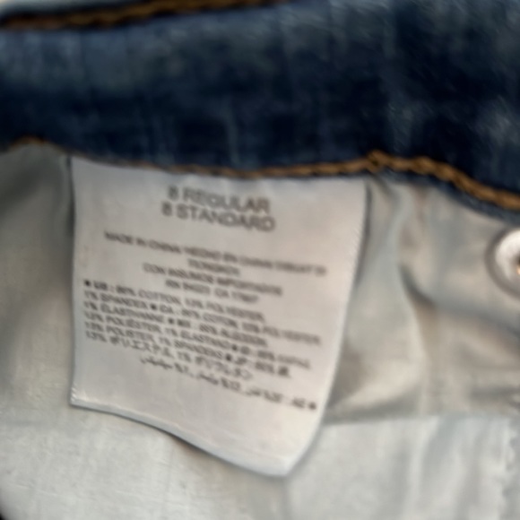 Old Navy mid-rise tall - Picture 4 of 7